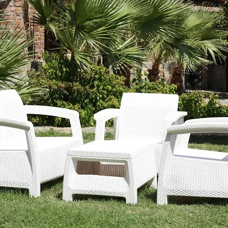 Antik Manastir Butik מלון אדרמיט