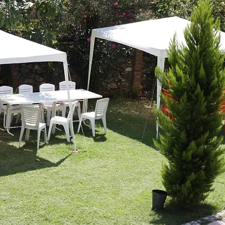 Antik Manastir Butik מלון אדרמיט