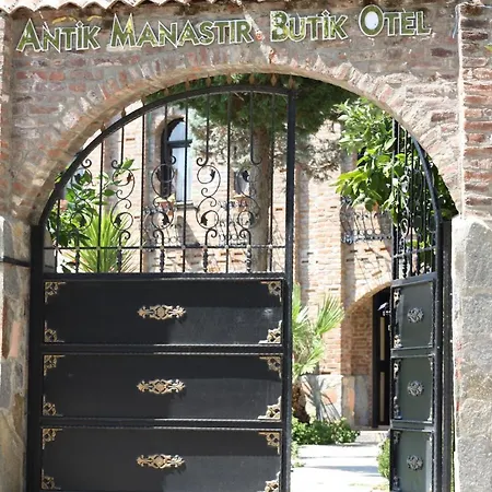 Antik Manastır Butik
