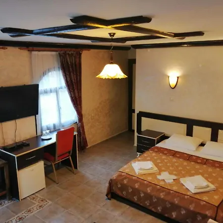 Antik Manastir Butik מלון *