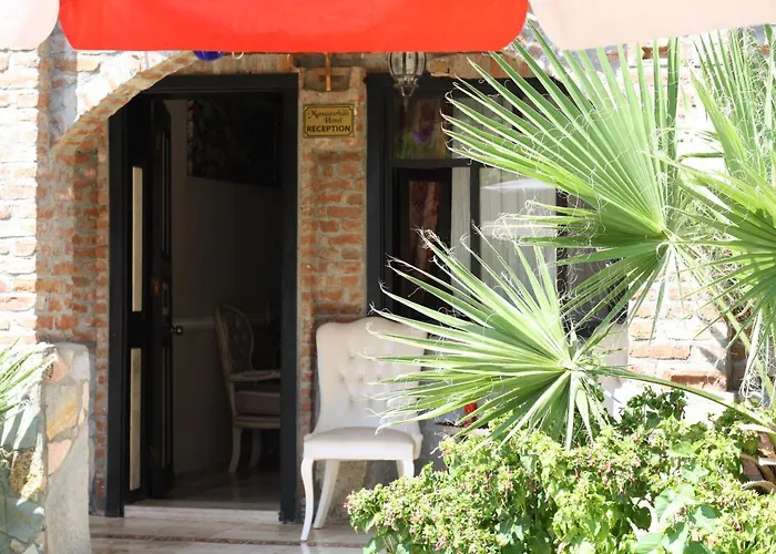 Antik Manastir Butik Hotel