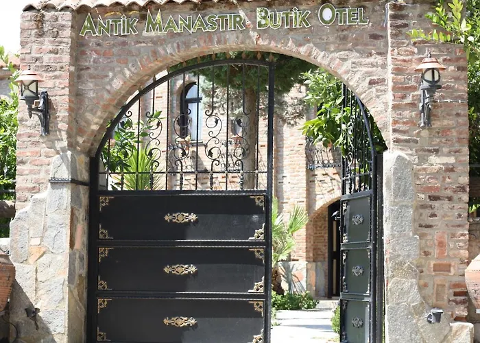Antik Manastir Butik