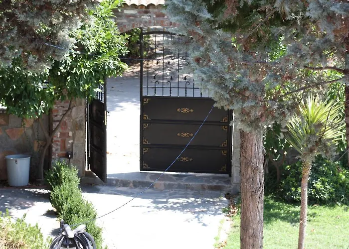 Hotel Antik Manastir Butik Edremit (Balikesir)